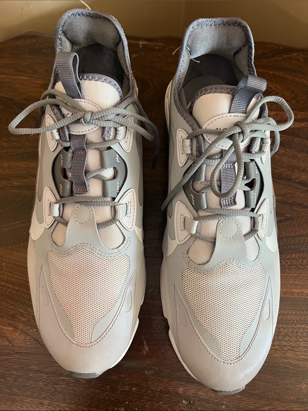 Nike Air Max Infinity 2 Pure Platinum Size 11